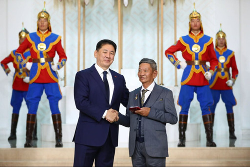 ubpress/image/2025/10/29/48fqxx6pbqwxz65j/Кино